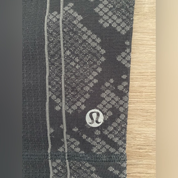 Lululemon Leggings - Picture 4 of 4